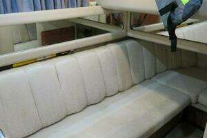 1999 Sea Ray 480 Sedan Bridge thumbnail 18