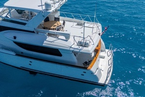 2001 Symbol 62 Pilothouse thumbnail 6
