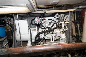 LIQUIDITY 102ft Broward Yacht For Sale