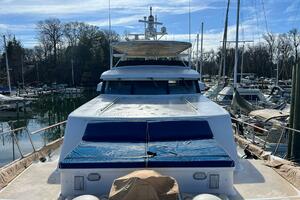 LIQUIDITY 102ft Broward Yacht For Sale