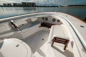 2021 Valhalla Boatworks V-46 thumbnail 4