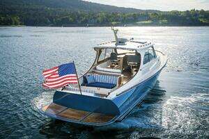 2019 Hinckley PB40 thumbnail 7