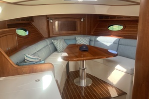 40ft Hinckley Yacht For Sale