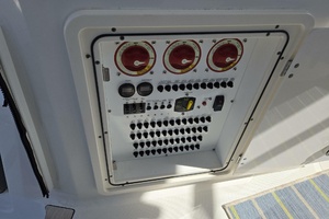 LIBERTY 35ft Pursuit Yacht For Sale