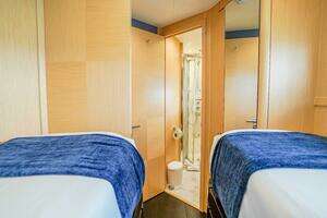 2016 Sunseeker 75 Yacht thumbnail 58