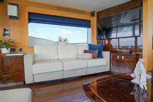 2016 Sunseeker 75 Yacht thumbnail 24