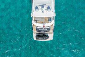 2016 Sunseeker 75 Yacht thumbnail 8