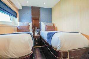 2016 Sunseeker 75 Yacht thumbnail 57