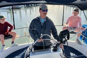 Treinta y Tres 33ft Hunter Yacht For Sale