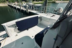 2007 Sabre 34 Express thumbnail 16
