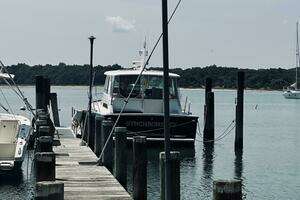 2007 Sabre 34 Express thumbnail 6