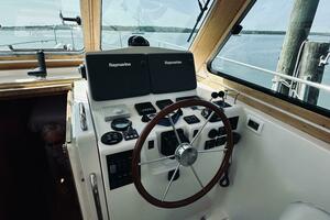 2007 Sabre 34 Express thumbnail 27