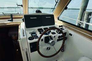 2007 Sabre 34 Express thumbnail 27