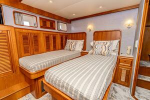 Stolen Moments 63ft Offshore Yachts Yacht For Sale