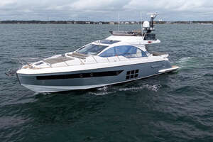 2020 Azimut S6 Sportfly thumbnail 2