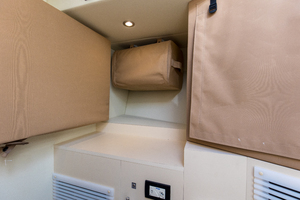 60FT (18.29M) AZIMUT