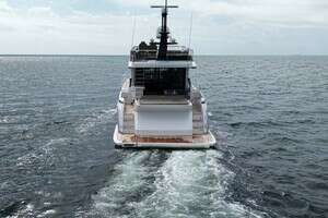 2020 Azimut S6 Sportfly thumbnail 9