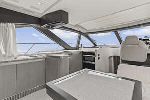 2020 Azimut S6 Sportfly thumbnail 40