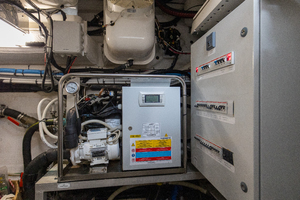 60FT (18.29M) AZIMUT