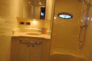 2001 Sea Ray 510 Sundancer thumbnail 19