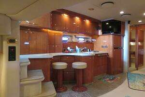 2001 Sea Ray 510 Sundancer thumbnail 16