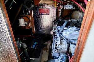 1989 Irwin 43 Mark III thumbnail 53