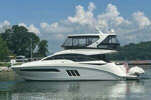 2016 Sea Ray 510 FLY thumbnail 2