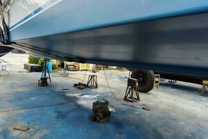 58ft Gibson Yacht For Sale