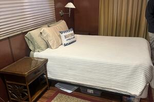 58ft Gibson Yacht For Sale