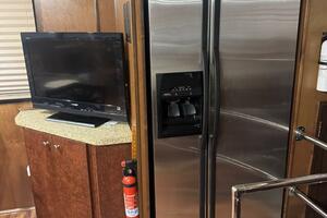 58ft Gibson Yacht For Sale