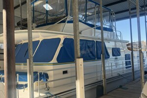 58ft Gibson Yacht For Sale