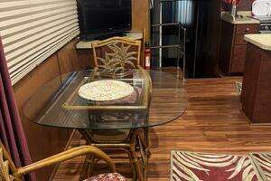 2006 Gibson 5500 Series thumbnail 11