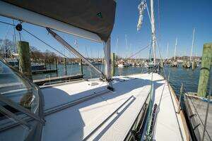 2019 Beneteau Oceanis 38.1 thumbnail 29
