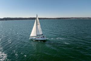 Fine Tuned 38ft Beneteau Yacht For Sale