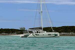 2020 Outremer 51 thumbnail 10