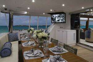 2016 Hargrave Raised Pilothouse thumbnail 11