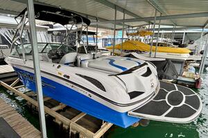 21ft Correct Craft Yacht For Sale