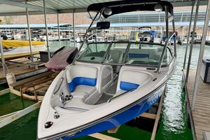 21ft Correct Craft Yacht For Sale