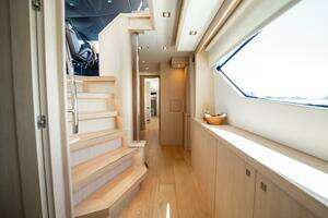 2011 Sunseeker 34 Metre Yacht thumbnail 54
