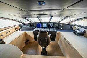 2011 Sunseeker 34 Metre Yacht thumbnail 38