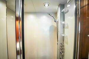 2011 Sunseeker 34 Metre Yacht thumbnail 70