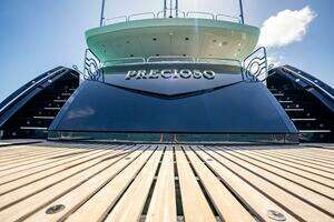 2011 Sunseeker 34 Metre Yacht thumbnail 17