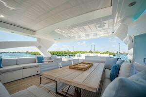 2011 Sunseeker 34 Metre Yacht thumbnail 24