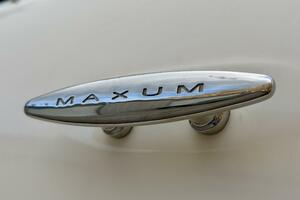22ft Maxum Yacht For Sale