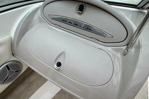 22ft Maxum Yacht For Sale
