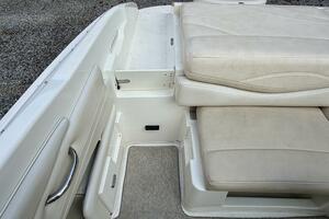 22ft Maxum Yacht For Sale