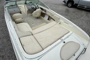 22ft Maxum Yacht For Sale