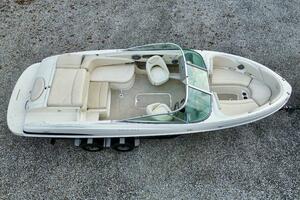 22ft Maxum Yacht For Sale