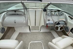 22ft Maxum Yacht For Sale