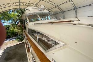 Moonriver 45ft Chris Craft Yacht For Sale